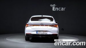 Hyundai AVANTE 1.6 2021 года из Южной Кореи