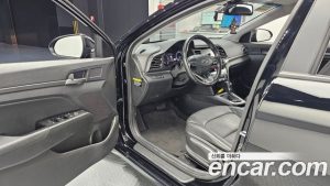 Hyundai AVANTE 1.6 2020 года из Южной Кореи