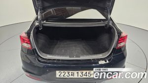 Hyundai AVANTE 1.6 2020 года из Южной Кореи