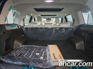 Hyundai Santafe Бензин 2.5T 4WD 2024 года из Южной Кореи