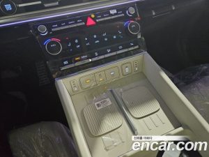 Hyundai Santafe Бензин 2.5T 4WD 2024 года из Южной Кореи