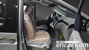 Hyundai Staria 4WD Lounge 9-Seater 2024 года из Южной Кореи