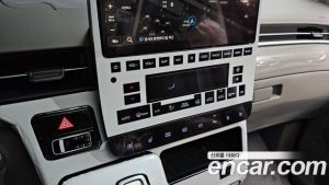 Hyundai Staria 4WD Lounge 9-Seater 2024 года из Южной Кореи