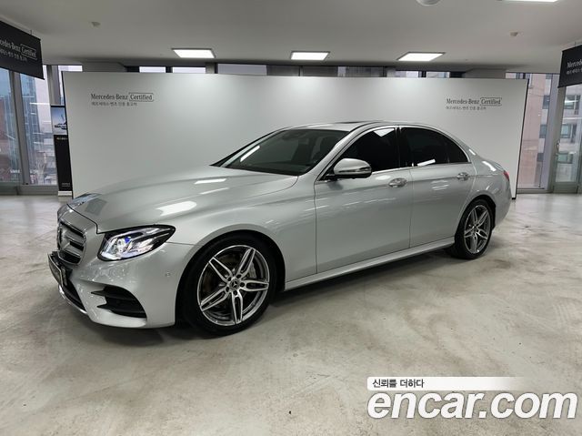 Mercedes-Benz E-Class E300 AMG Line 2019 года из Кореи
