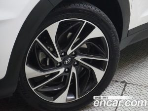 Hyundai Tucson Дизель 2.0 2WD 2020 года из Южной Кореи