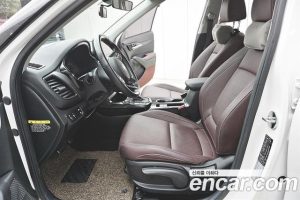 Kia Seltos Бензин 1.6 Turbo 2WD 2020 года из Южной Кореи