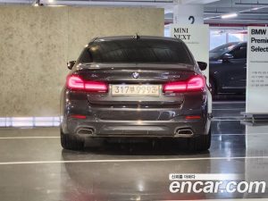 BMW 5-Series 530i xDrive M Sport 2021 года из Южной Кореи