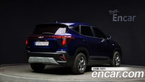 Kia Seltos Бензин 2.0 2WD 2024 года из Южной Кореи