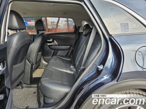 Kia Niro 1.6 HEV 2020 года из Южной Кореи