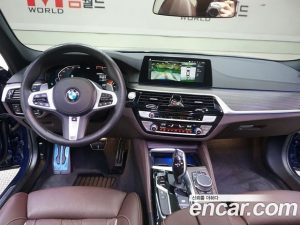 BMW 5-Series 520d xDrive M Sport Plus 2020 года из Южной Кореи