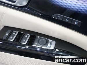 Kia Carnival 7-Seater HI-Limousine 2023 года из Южной Кореи