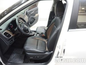 Kia Seltos Бензин 1.6 Turbo 4WD 2022 года из Южной Кореи