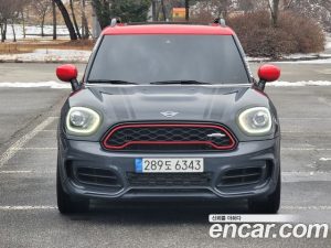 Mini Countryman JCW 2020 года из Южной Кореи