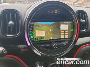 Mini Countryman JCW 2020 года из Южной Кореи