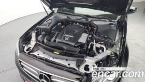 Mercedes-Benz E-Class E250 Avantgarde 2020 года из Южной Кореи