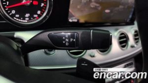 Mercedes-Benz E-Class E250 Avantgarde 2020 года из Южной Кореи