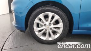 ChevroletGMDaewoo Spark Premium 2020 года из Южной Кореи