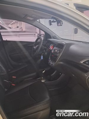 ChevroletGMDaewoo Spark LT 2020 года из Южной Кореи
