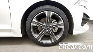 Kia K5 2.0 2020 года из Южной Кореи