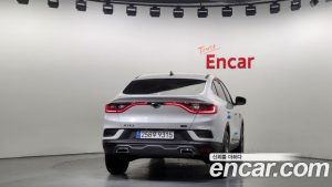 Renault-KoreaSamsung XM3 1.6 E-TECH Inspire e-시프터 2023 года из Южной Кореи
