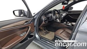 BMW 5-Series 520d M Sport Plus 2020 года из Южной Кореи