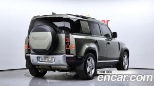 Land Rover Defender 110 D240 SE 2020 года из Южной Кореи