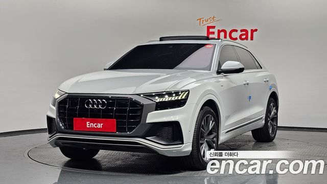 Audi Q8 50 TDI 4WD Premium 2021 года из Кореи