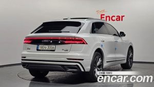 Audi Q8 50 TDI 4WD Premium 2021 года из Южной Кореи