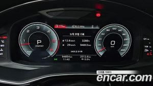 Audi Q8 50 TDI 4WD Premium 2021 года из Южной Кореи