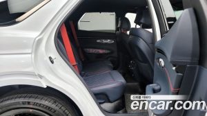 Genesis GV70 2.5T Бензин 2WD 2024 года из Южной Кореи