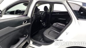 Kia K5 2.0 2020 года из Южной Кореи