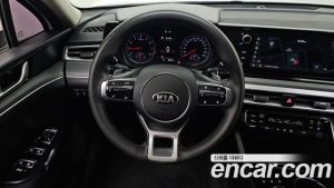Kia K5 2.0 2020 года из Южной Кореи