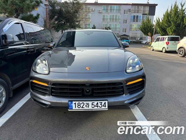 Porsche Cayenne 3.0 2019 года из Кореи