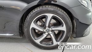 Mercedes-Benz E-Class E250 Avantgarde 2020 года из Южной Кореи