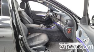 Mercedes-Benz E-Class E250 Avantgarde 2020 года из Южной Кореи