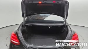 Mercedes-Benz E-Class E250 Avantgarde 2020 года из Южной Кореи