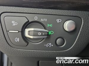 Audi Q5 40 TDI 4WD Premium Sportback 2023 года из Южной Кореи
