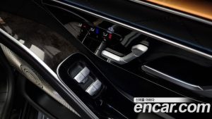 Mercedes-Benz S-Class S500L 4MATIC 2021 года из Южной Кореи