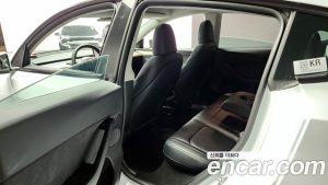 Tesla Model Y RWD 2024 года из Южной Кореи