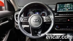 Kia Seltos Бензин 1.6 Turbo 2WD 2020 года из Южной Кореи