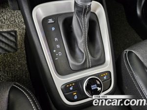 Hyundai Venue 1.6 Modern 2020 года из Южной Кореи