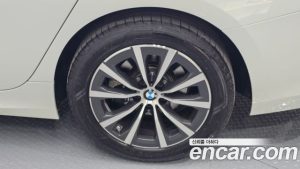 BMW 3-Series 320d 2023 года из Южной Кореи