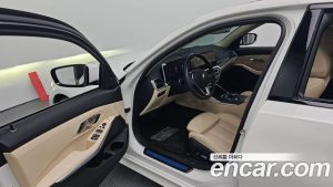 BMW 3-Series 320d 2023 года из Южной Кореи