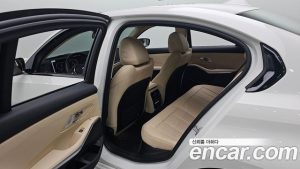 BMW 3-Series 320d 2023 года из Южной Кореи