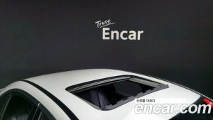 Mercedes-Benz E-Class E300e 4MATIC Exclusive 2021 года из Южной Кореи