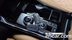 Kia Sorento Дизель 2.2 2WD 2021 года из Южной Кореи