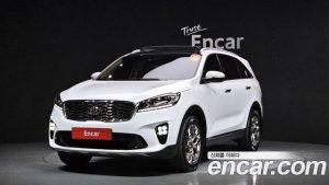 Kia Sorento Дизель 2.0 2WD 2020 года из Южной Кореи