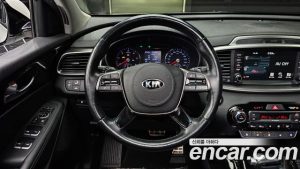 Kia Sorento Дизель 2.0 2WD 2020 года из Южной Кореи