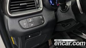 Kia Sorento Дизель 2.0 2WD 2020 года из Южной Кореи