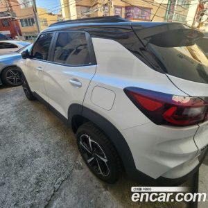ChevroletGMDaewoo Trailblazer 1.3 Turbo 2WD 2024 года из Южной Кореи